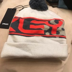 Oakley hat
